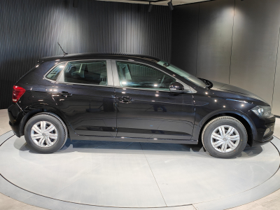 Volkswagen Polo 1.0i CARPLAY BLUETOOTH RADIO