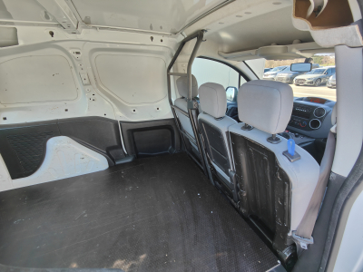 Peugeot Partner 1.6 HDI 3 PLACES GALERIE DE TOIT CLIMATISATION  RADIO