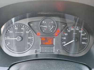 Peugeot Partner 1.6 HDI 3 PLACES GALERIE DE TOIT CLIMATISATION  RADIO