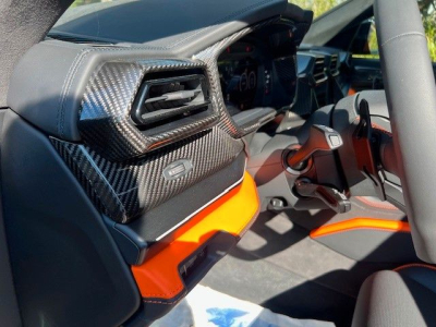 Lamborghini Urus 4.0 V8 PHEV SE-Akrapovic-carbon-AHK-DVD-VOLL