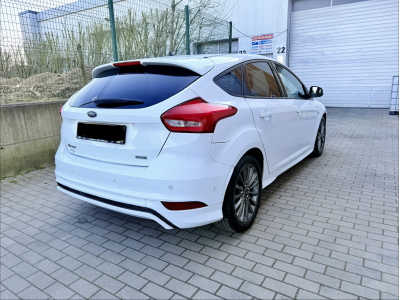 Ford Focus 1.0 EcoBoost 125 ST-Line