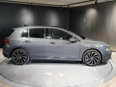 Volkswagen Golf 1.5 TSI DSG CARPLAY GPS LED APS AV/ARR