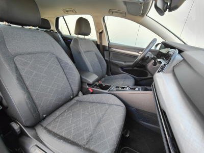 Volkswagen Golf 1.5 TSI DSG CARPLAY GPS LED APS AV/ARR