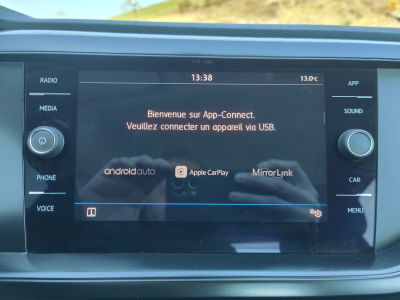 Volkswagen Polo 1.0i CARPLAY BLUETOOTH RADIO