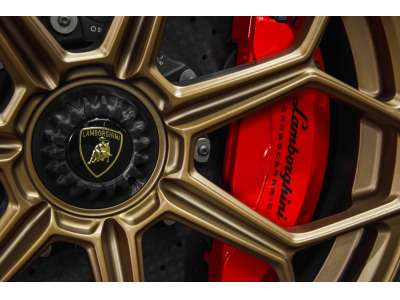 Lamborghini Aventador SVJ Coupé / 1 OF 900 / ROSSO MARS