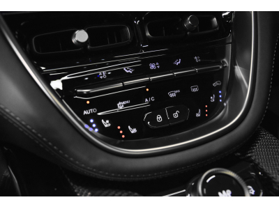 Aston Martin DBX 707 - ULTRAMARINE BLACK