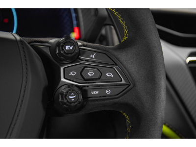 Lamborghini Revuelto AD PERSONAM - VERDE CITREA / ROSSO MARS