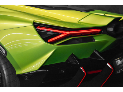 Lamborghini Revuelto AD PERSONAM - VERDE CITREA / ROSSO MARS