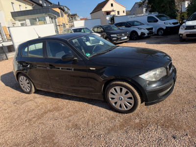 BMW 118 d Limousine / 5 x Türer / Klimaautomatik /