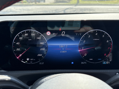 Mercedes-Benz A 180 AMG LINE * CAMERA 360 * PANORAMA * 7G-DCT