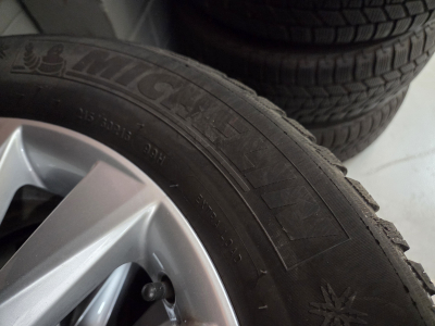 Jantes alu + Pneus hiver 16