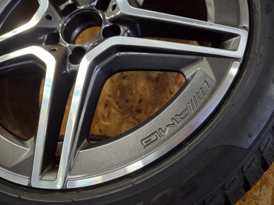 Jantes alu + Pneus hiver 18