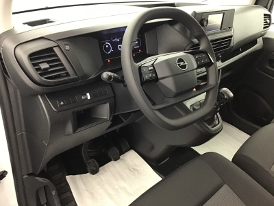 Opel Vivaro L2H1 145 3 Sitzer/Holzkomplett