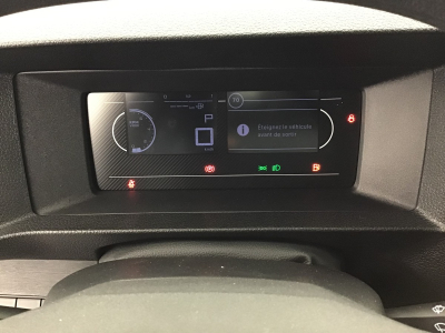 Opel Vivaro L2H1 145 Magic Cargo / 4Jahresreifen