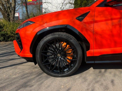 Lamborghini Urus 4.0 V8 PHEV SE- carbon - Pano -VOLL