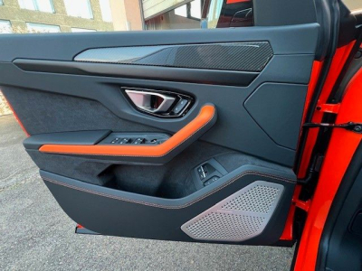 Lamborghini Urus 4.0 V8 PHEV SE- carbon - Pano -VOLL