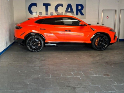 Lamborghini Urus 4.0 V8 PHEV SE- carbon - Pano -VOLL