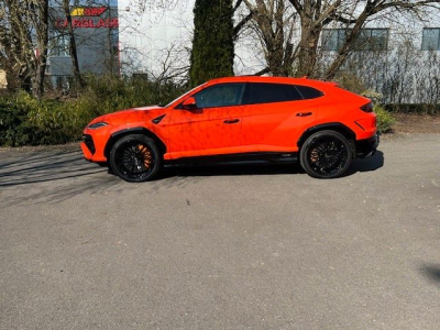 Lamborghini Urus 4.0 V8 PHEV SE- carbon - Pano -VOLL