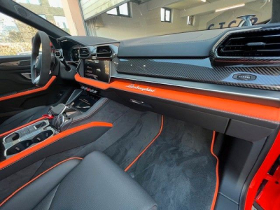 Lamborghini Urus 4.0 V8 PHEV SE- carbon - Pano -VOLL