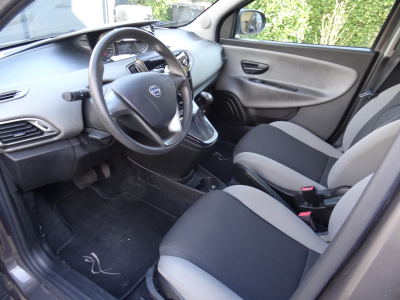 Lancia Ypsilon 0.9 Automatique