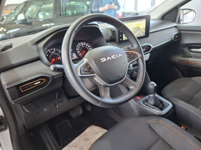 Dacia Sandero 1.0 TCe 90 Stepway, B.Auto., 1 HAND, CAMERA, NAVI, PDC, REGULATEUR / LIMITEUR, ANGLE MORT,