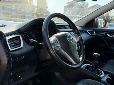 Nissan Qashqai 1.6 dCi DPF Tekna/Pano/Kamera/Leder/