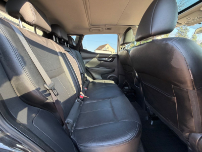 Nissan Qashqai 1.6 dCi DPF Tekna/Pano/Kamera/Leder/