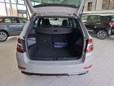 Skoda Fabia 1.0 TSI  MONTE CARLO, LED, CAMERA, PANORAMIQUE, ALU 17'',NAVI, 1HAND