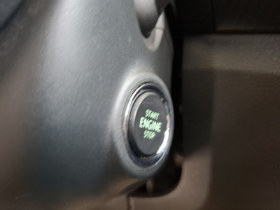 Skoda Fabia 1.0 TSI  MONTE CARLO, LED, CAMERA, PANORAMIQUE, ALU 17'',NAVI, 1HAND