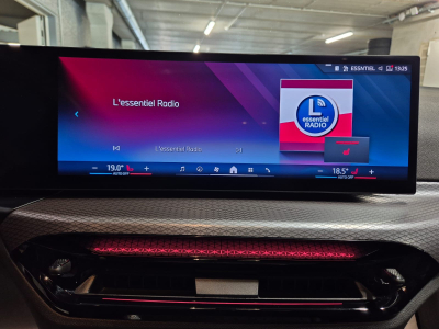 BMW 320 D TOURING M SPORT PAKET PANO CUIR NAVI