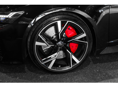 Audi RS6 C8 AVANT