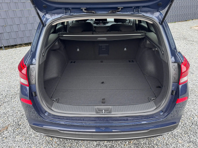 Hyundai i30 1.5 T-GDI 140 DCT Trend +