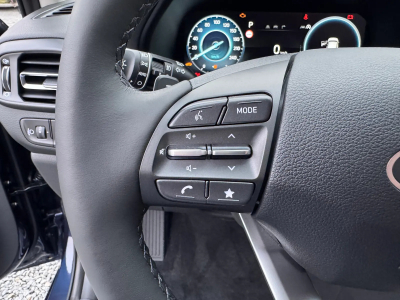 Hyundai i30 1.5 T-GDI 140 DCT Trend +