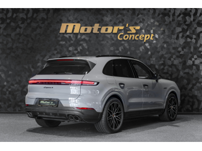 Porsche Cayenne S E-Hybrid