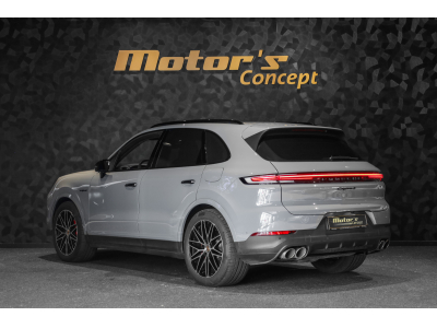 Porsche Cayenne S E-Hybrid