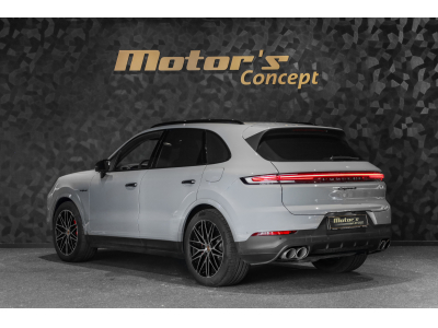 Porsche Cayenne S E-Hybrid
