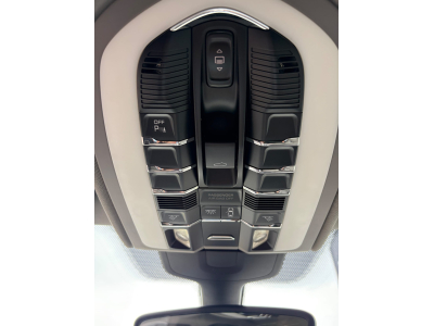 Porsche Cayenne 3.0d 245 Tiptronic / 1er prop / Toit pano