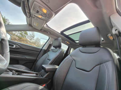 Jeep Compass 1.5 E-Hybrid MHEV TOIT OUV PANO CUIR CARPLAY CAMERA