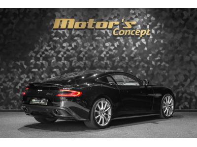 Aston Martin Vanquish 6.0 V12