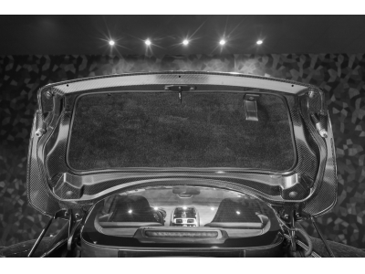 Aston Martin Vanquish 6.0 V12