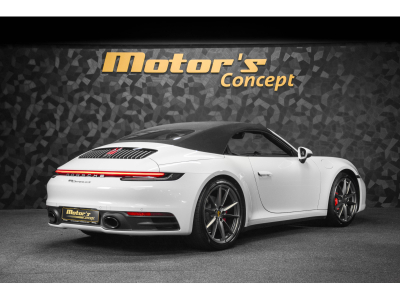 Porsche 992 Carrera 4S Cabriolet PDK
