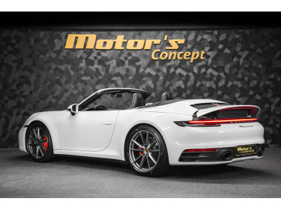 Porsche 992 Carrera 4S Cabriolet PDK