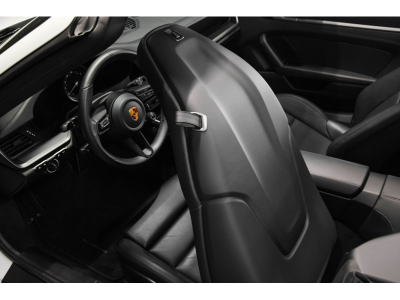 Porsche 992 Carrera 4S Cabriolet PDK