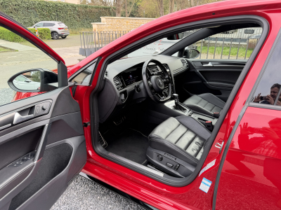 Volkswagen Golf R R 300 DSG 4Motion