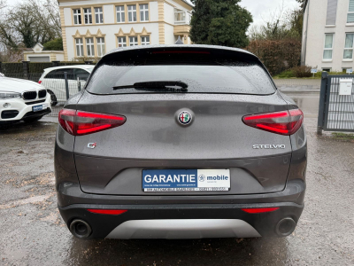 Alfa Romeo Stelvio Super Q4 206 KW/LEDER/