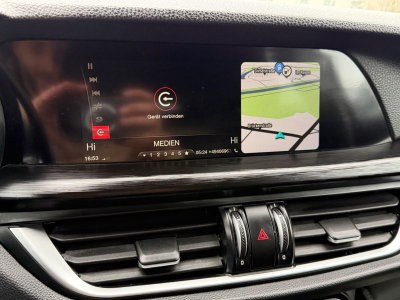 Alfa Romeo Stelvio Super Q4 206 KW/LEDER/