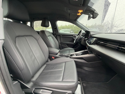 Audi A3 Sportback 35TFSI S line/SCHECKHEFT/UNFALLFREI