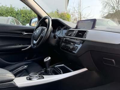 BMW 118 d 150 PS /xDrive Advantage/LED/LEDER/NAVI