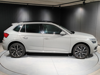 Skoda Kamiq 1.0 TSI DSG CARPLAY TOIT OUV PANO CAMERA GPS LED