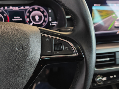 Skoda Kamiq 1.0 TSI DSG CARPLAY TOIT OUV PANO CAMERA GPS LED